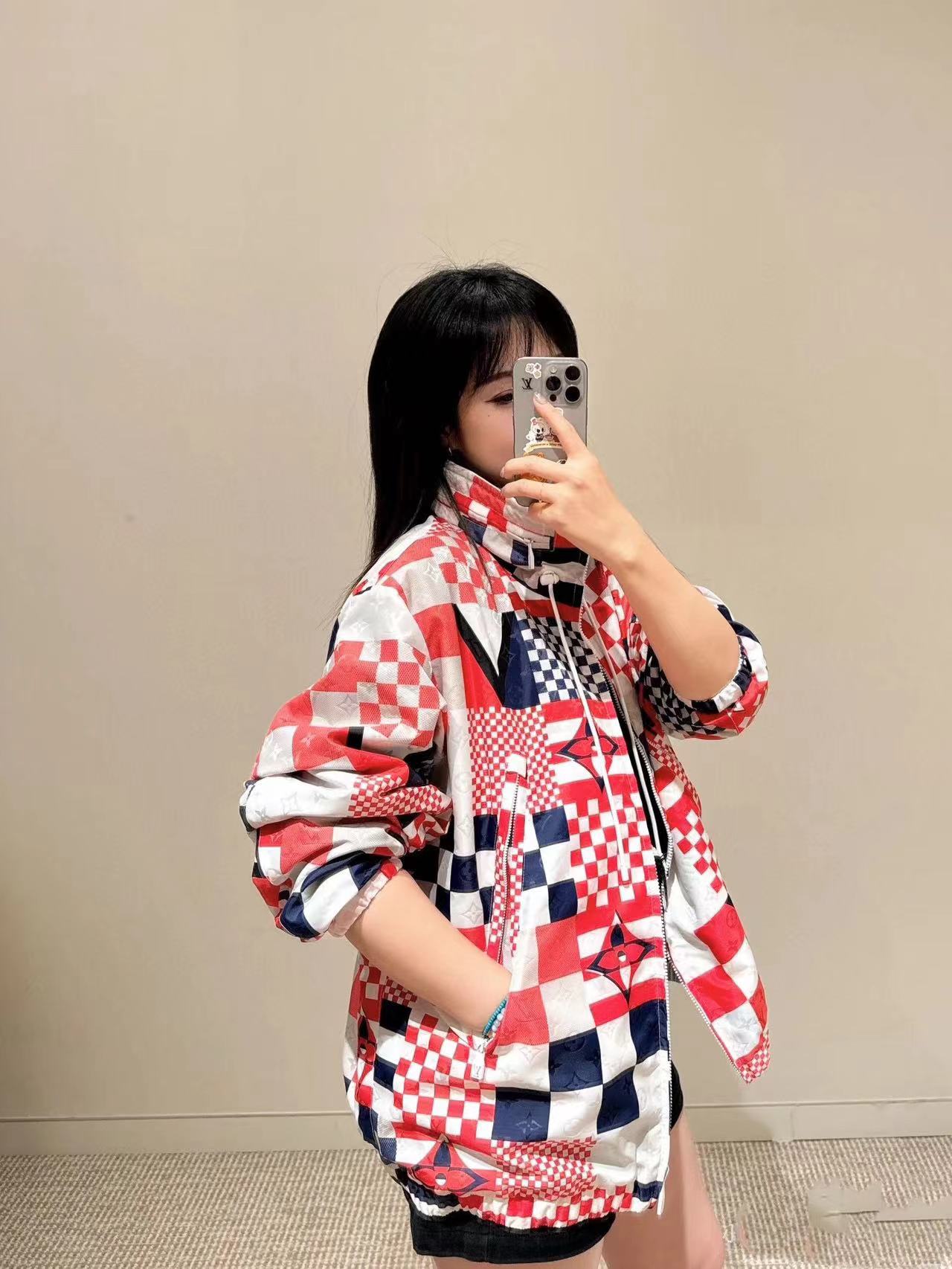 LV スタンドカラー両面プリントジャケット【50％割引+送料無料】