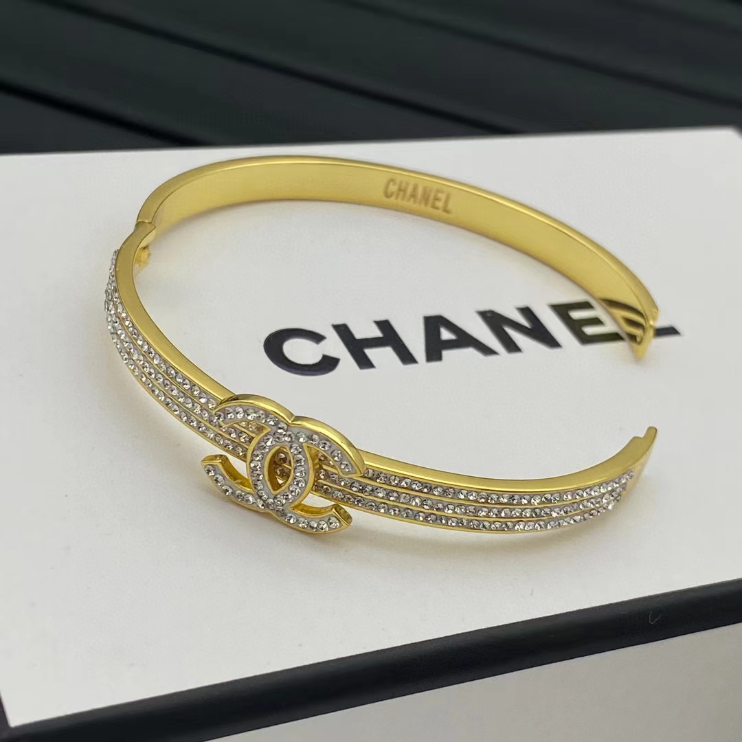 CHANE1 ダブルC ダイヤモンド ブレスレット【50％割引+送料無料】