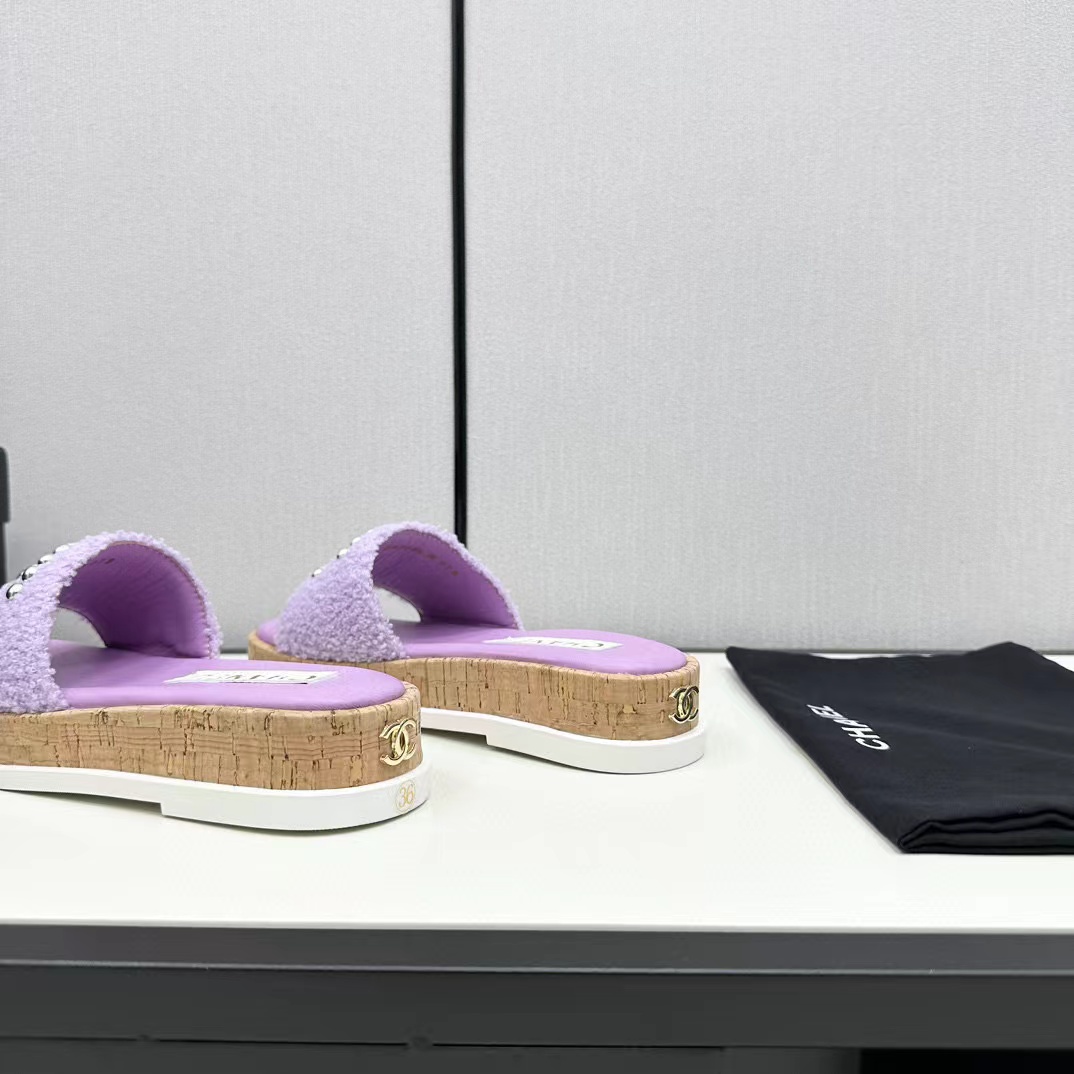 CHANE1 高品質 ダブル C ラージロゴ スリッパ【50％割引+送料無料】