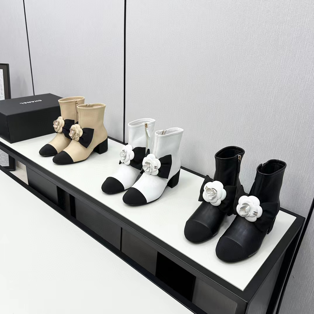 CHANE1 高品質カメリアハイヒールブーツ【50％割引+送料無料】