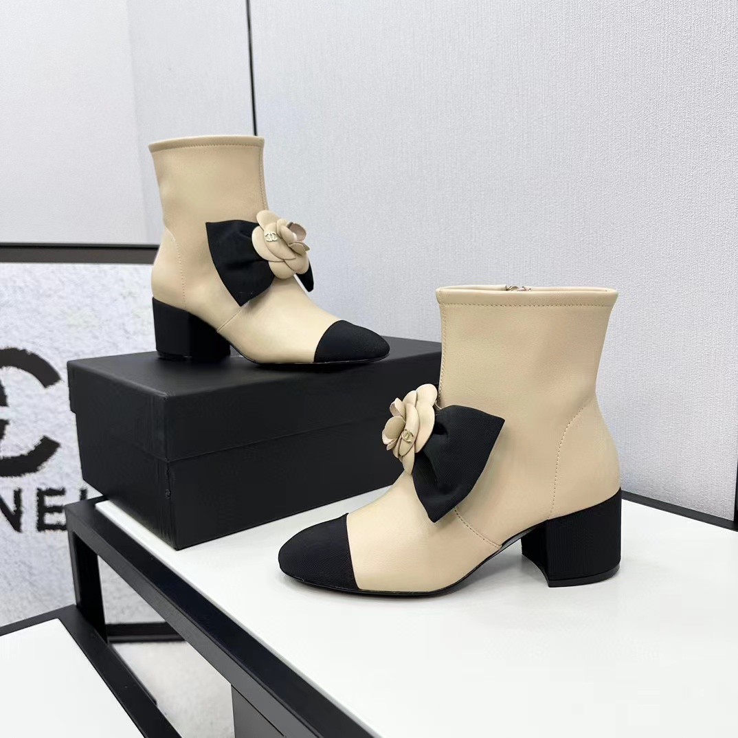 CHANE1 高品質カメリアハイヒールブーツ【50％割引+送料無料】