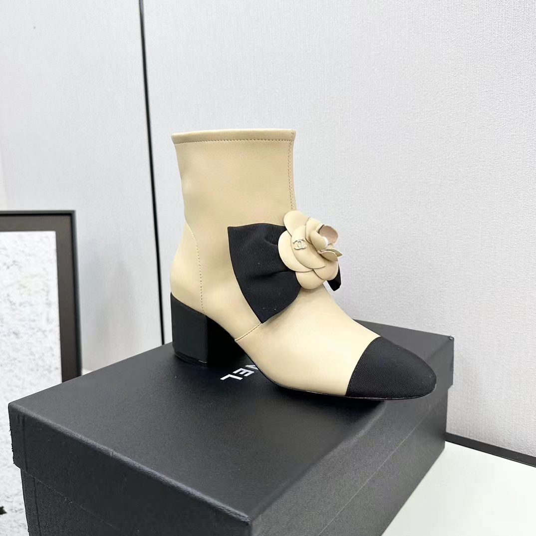 CHANE1 高品質カメリアハイヒールブーツ【50％割引+送料無料】