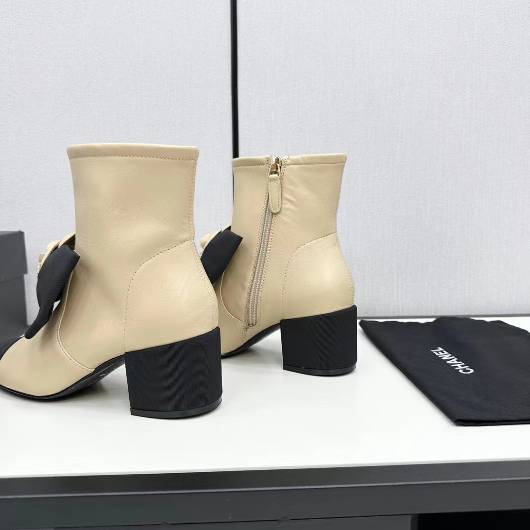 CHANE1 高品質カメリアハイヒールブーツ【50％割引+送料無料】