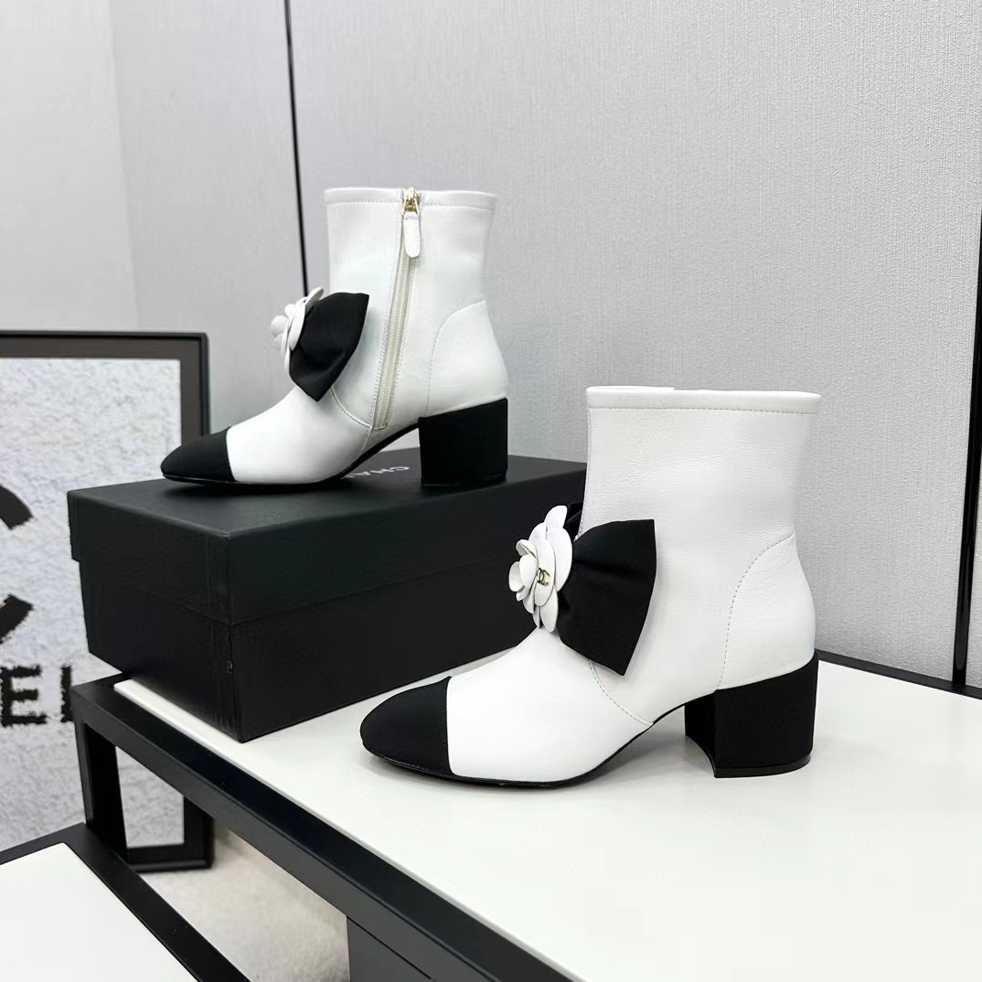 CHANE1 高品質カメリアハイヒールブーツ【50％割引+送料無料】