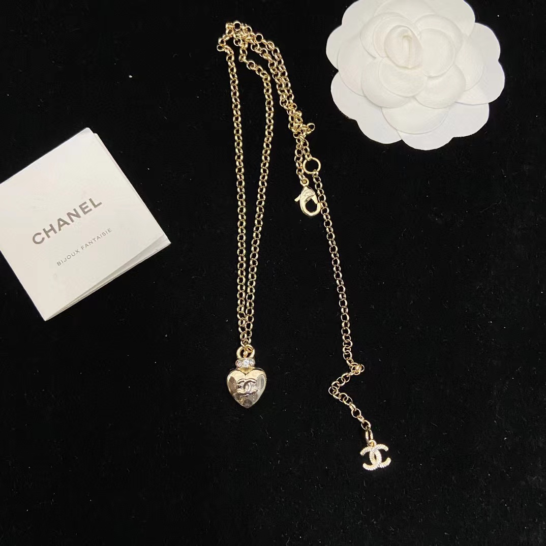 CHANE1 ダブルC ピーチハート シンプルネックレス【50％割引+送料無料】