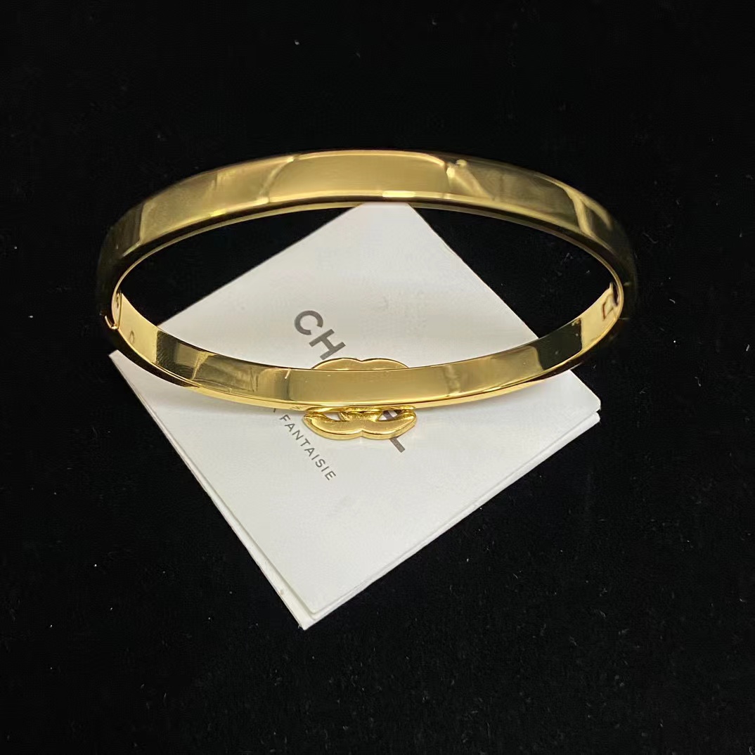 CHANE1 ダブルC ダイヤモンド ブレスレット B【50％割引+送料無料】