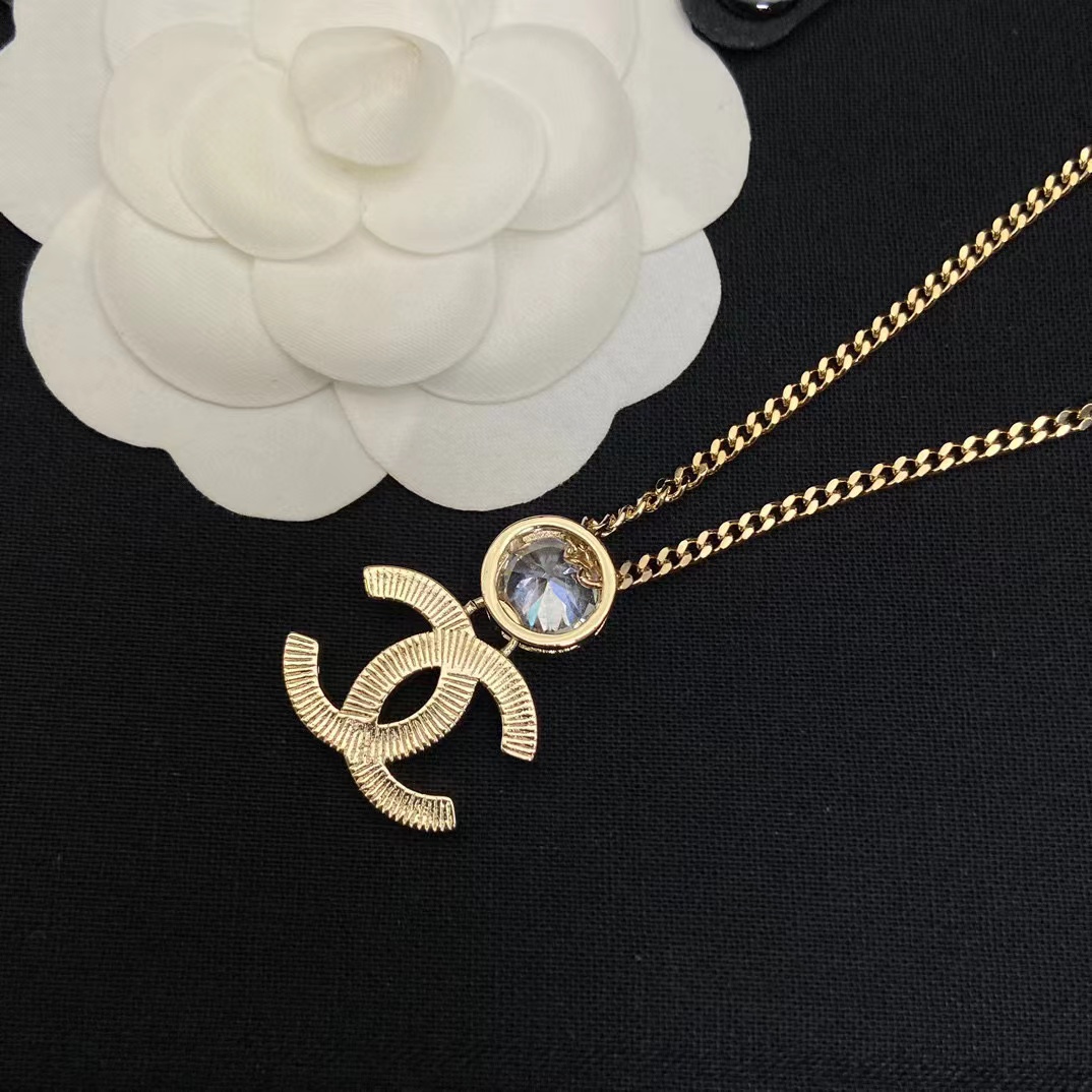 CHANE1 ラウンドハート ダイヤモンド ネックレス【50％割引+送料無料】