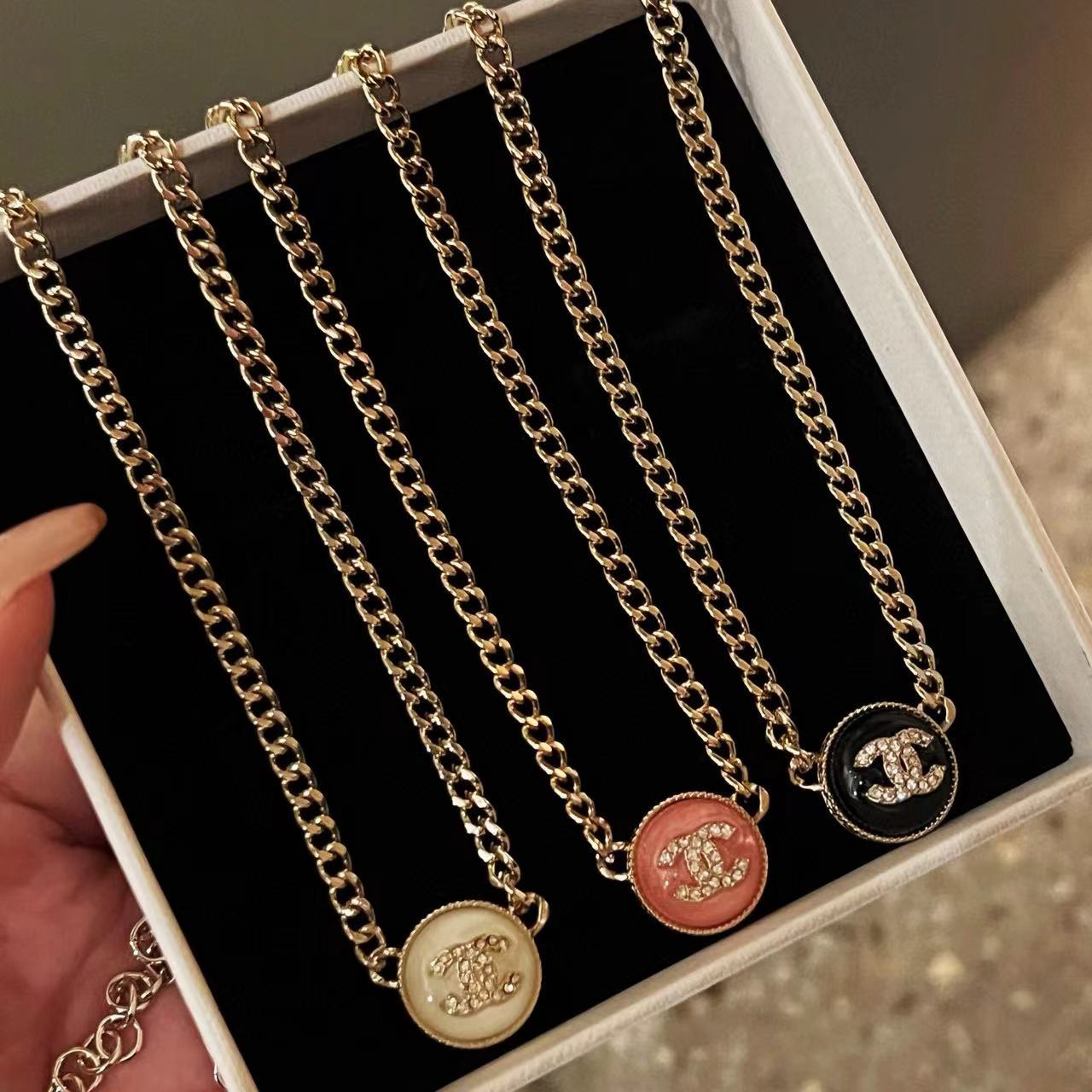 CHANE1 ラウンドピアス+ネックレス 2点セット【50％割引+送料無料】