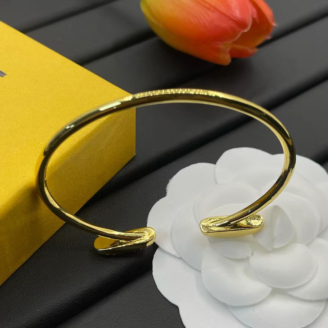 FEND1 ダイヤモンド シンプル ブレスレット【50％割引+送料無料】