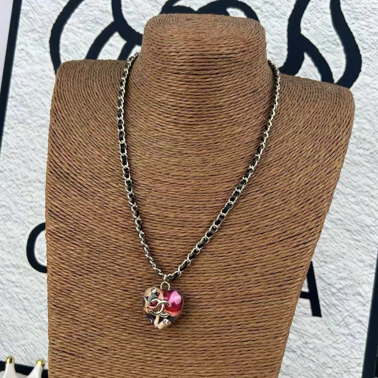 CHANE1 ハートが眩しいカラフルネックレス【50％割引+送料無料】