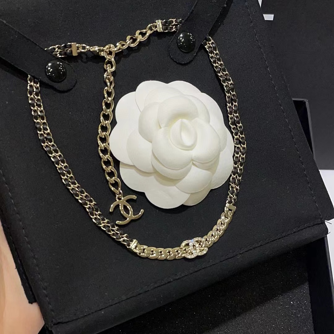 CHANE1 レザー ダブル C ダイヤモンド ネックレス【50％割引+送料無料】