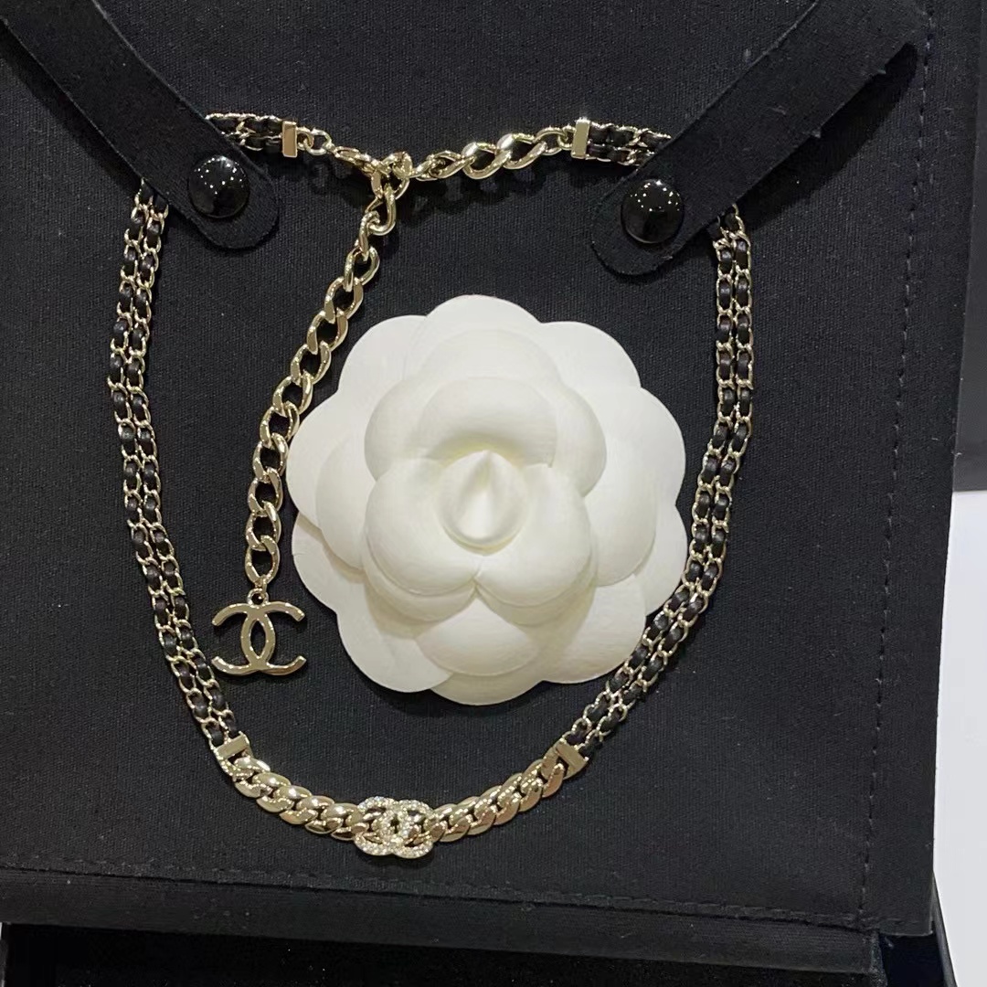 CHANE1 レザー ダブル C ダイヤモンド ネックレス【50％割引+送料無料】