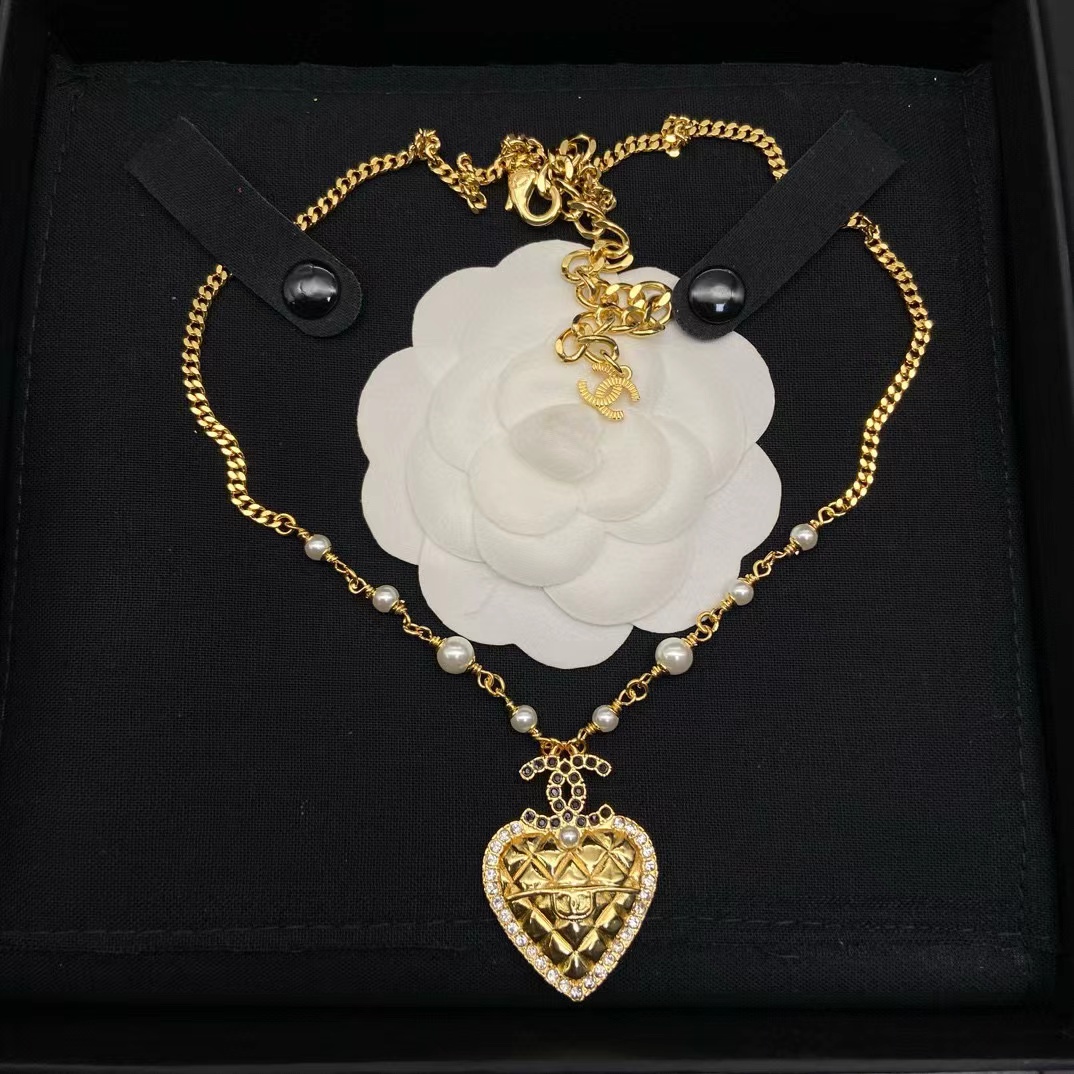 CHANE1 ハート ダブルC パールネックレス【50％割引+送料無料】