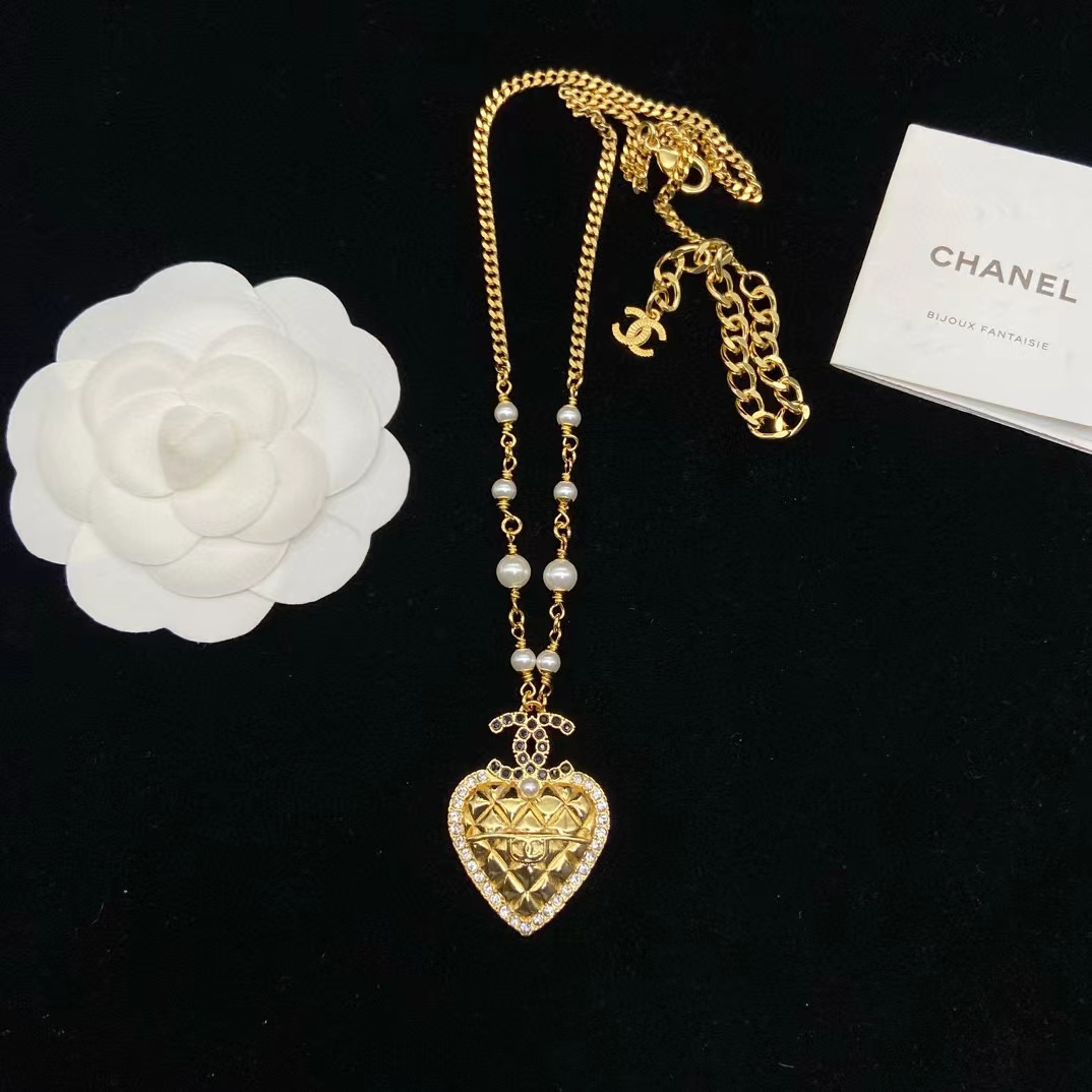 CHANE1 ハート ダブルC パールネックレス【50％割引+送料無料】