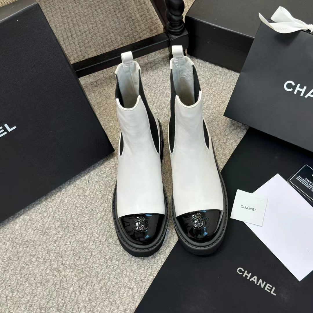 CHANE1 高品質ダブルCロゴ白黒マーティンブーツ【50％割引+送料無料】