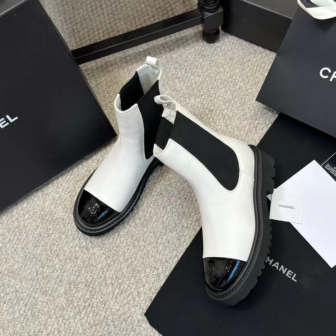 CHANE1 高品質ダブルCロゴ白黒マーティンブーツ【50％割引+送料無料】