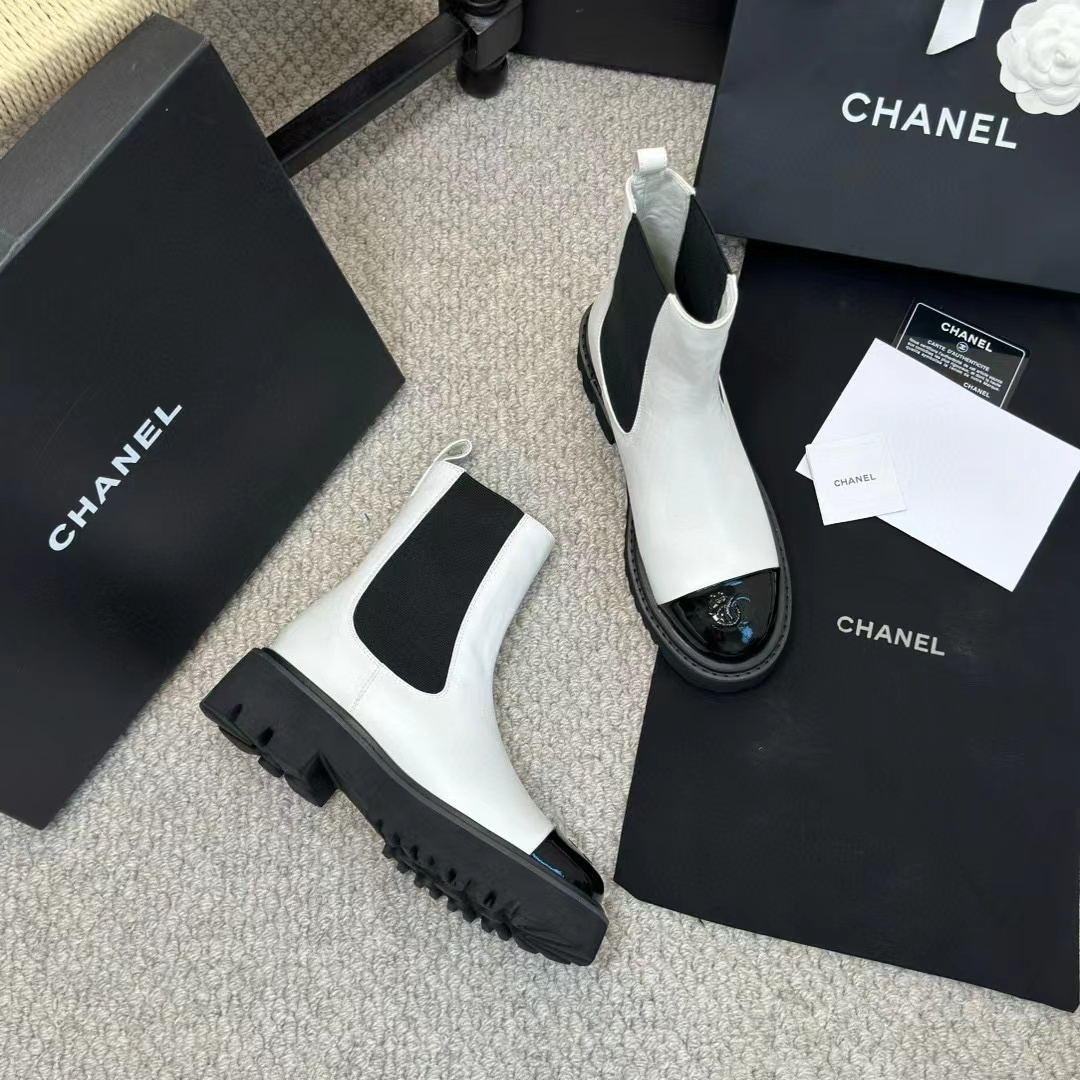 CHANE1 高品質ダブルCロゴ白黒マーティンブーツ【50％割引+送料無料】