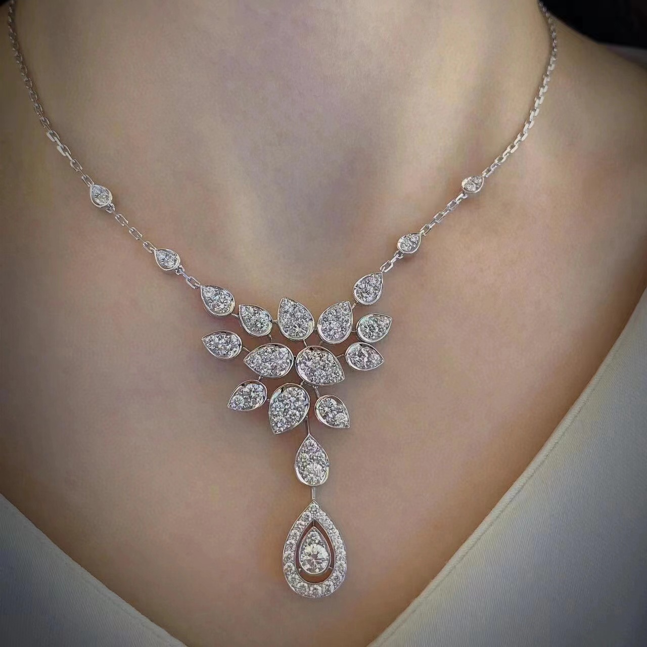 CHAUME7 コロネーション ドロップ ネックレス【50％割引+送料無料】