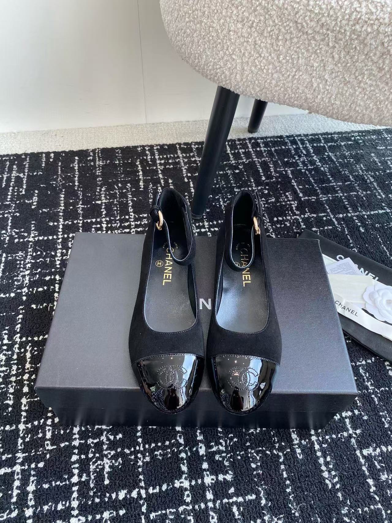 CHANE1 高品質ダブル C フラットシューズ【50％割引+送料無料】