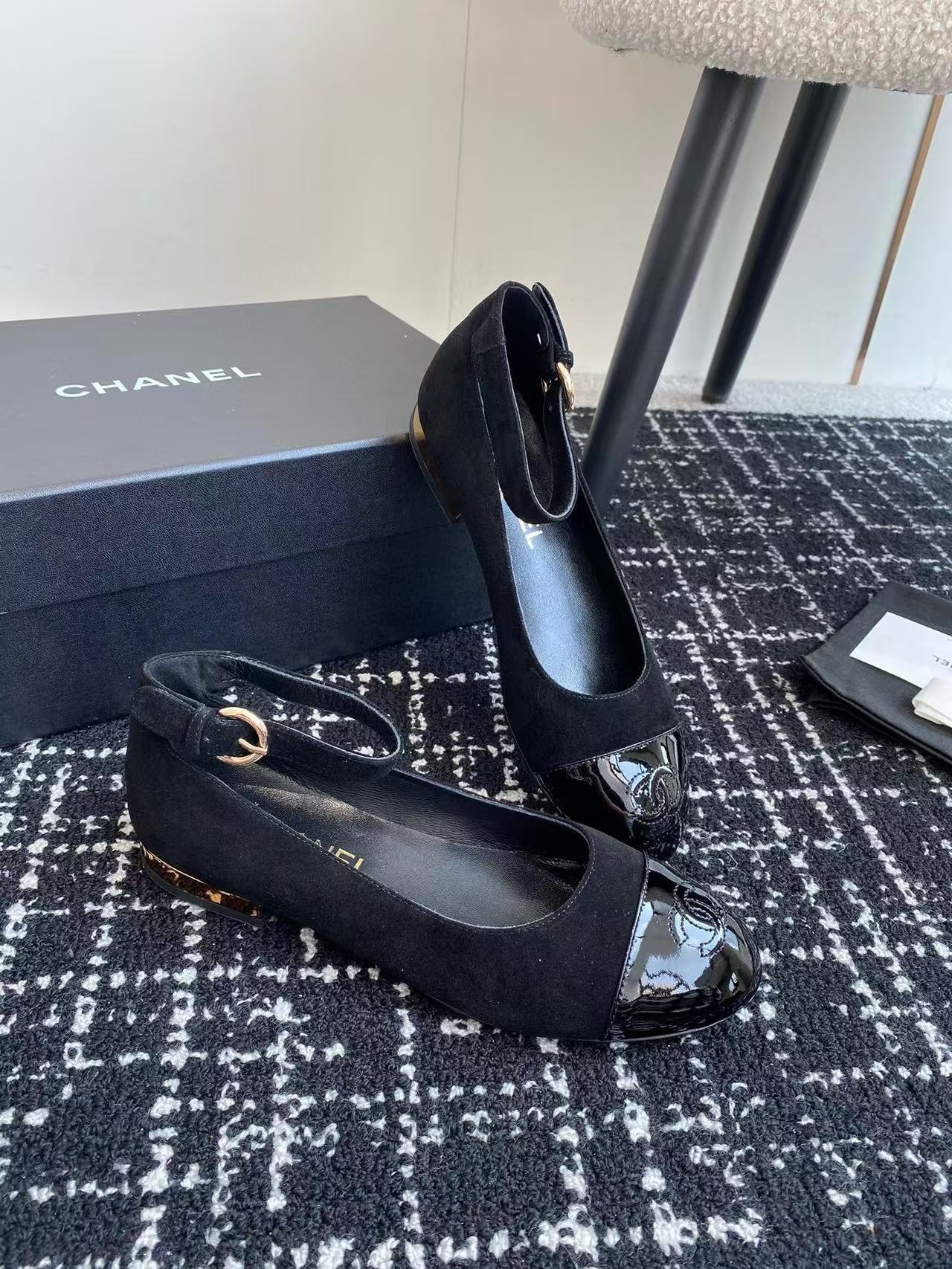 CHANE1 高品質ダブル C フラットシューズ【50％割引+送料無料】