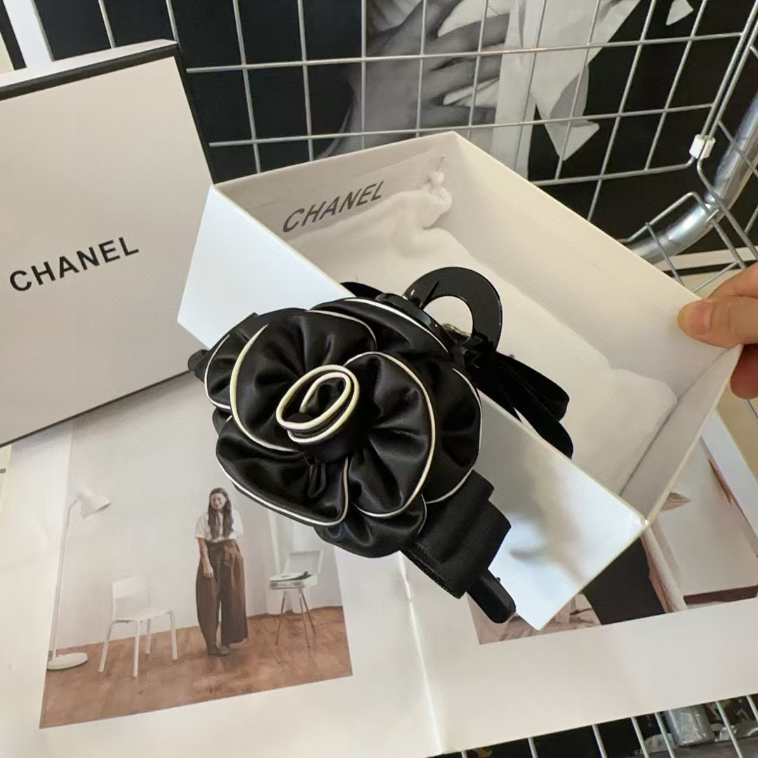 CHANE1 AB 両面ヘアクリップ【50％割引+送料無料】