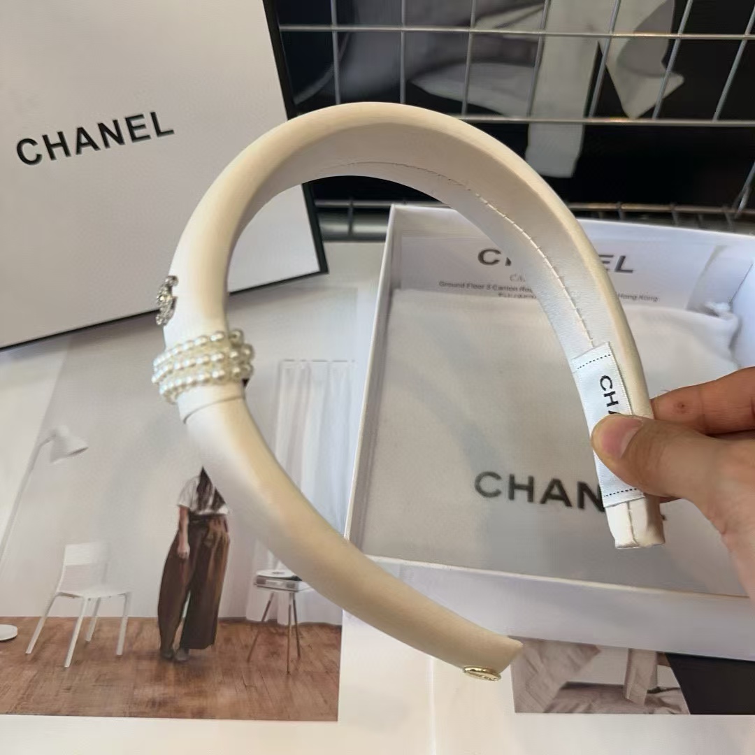 CHANE1 ホワイト ダブル C パール ヘッドバンド【50％割引+送料無料】