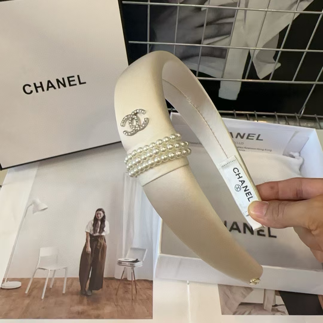 CHANE1 ホワイト ダブル C パール ヘッドバンド【50％割引+送料無料】