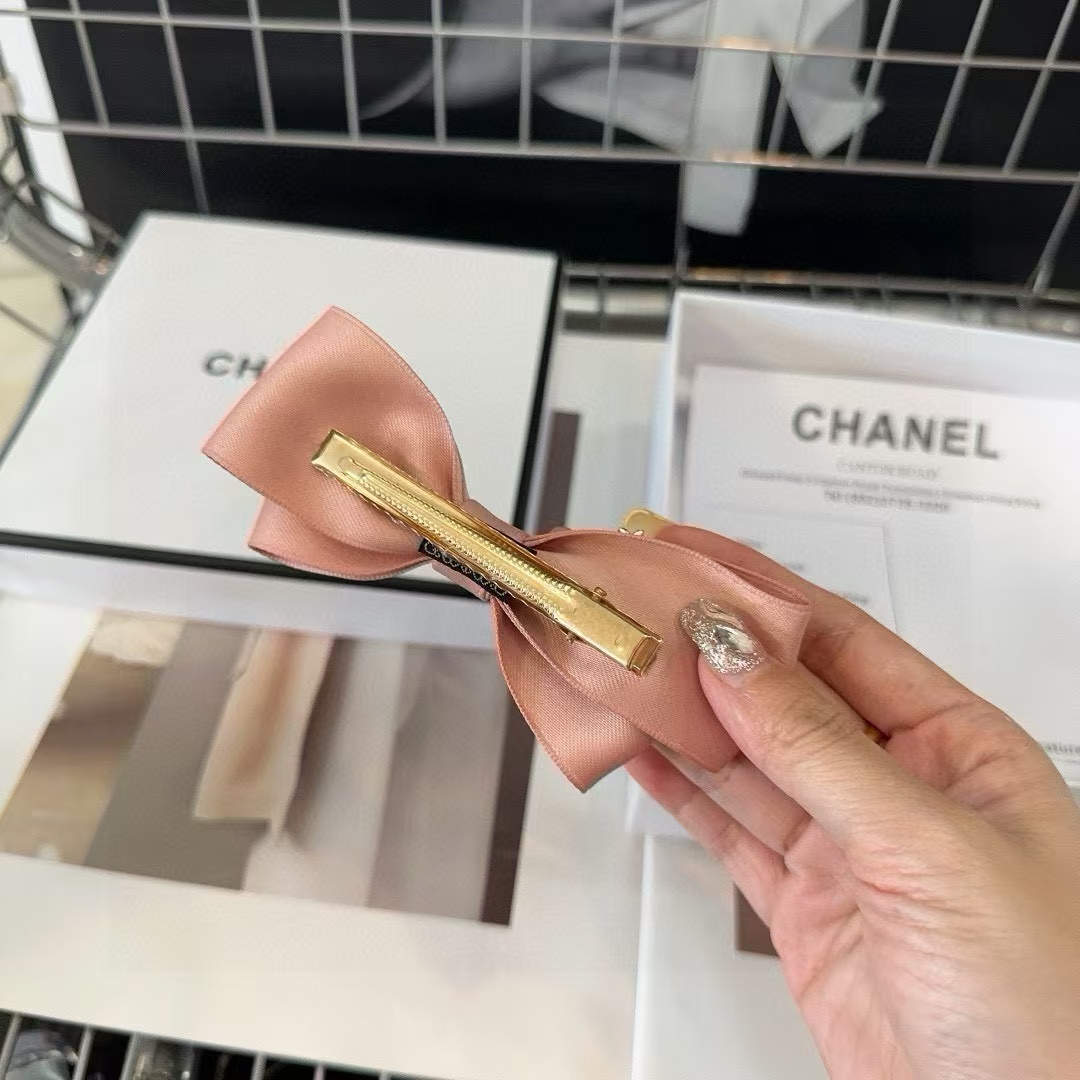 CHANE1 ダブルCロゴ ダイヤモンド ヘアクリップ【50％割引+送料無料】