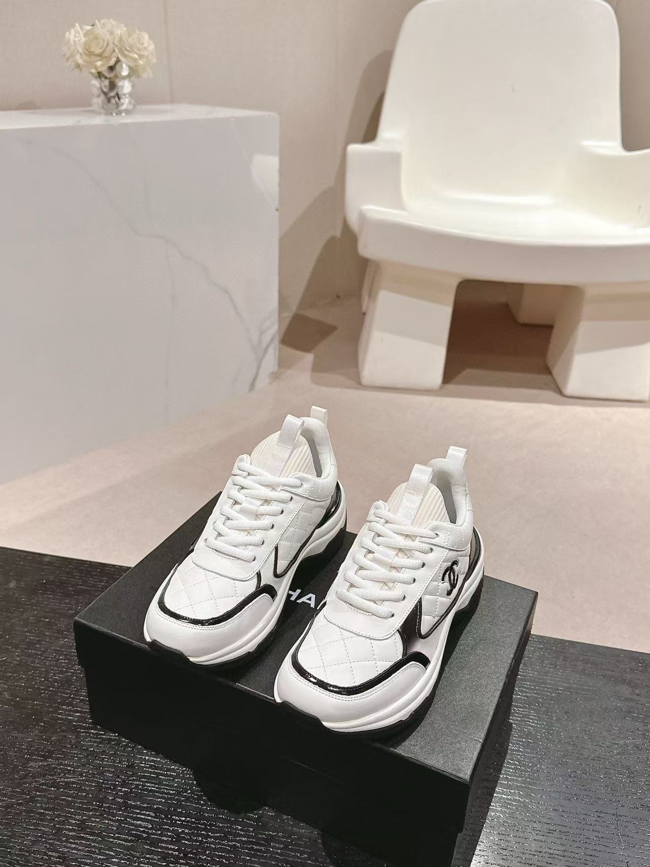 CHANE1 高品質ダブル C ロゴ パンダ カジュアル シューズ【50％割引+送料無料】