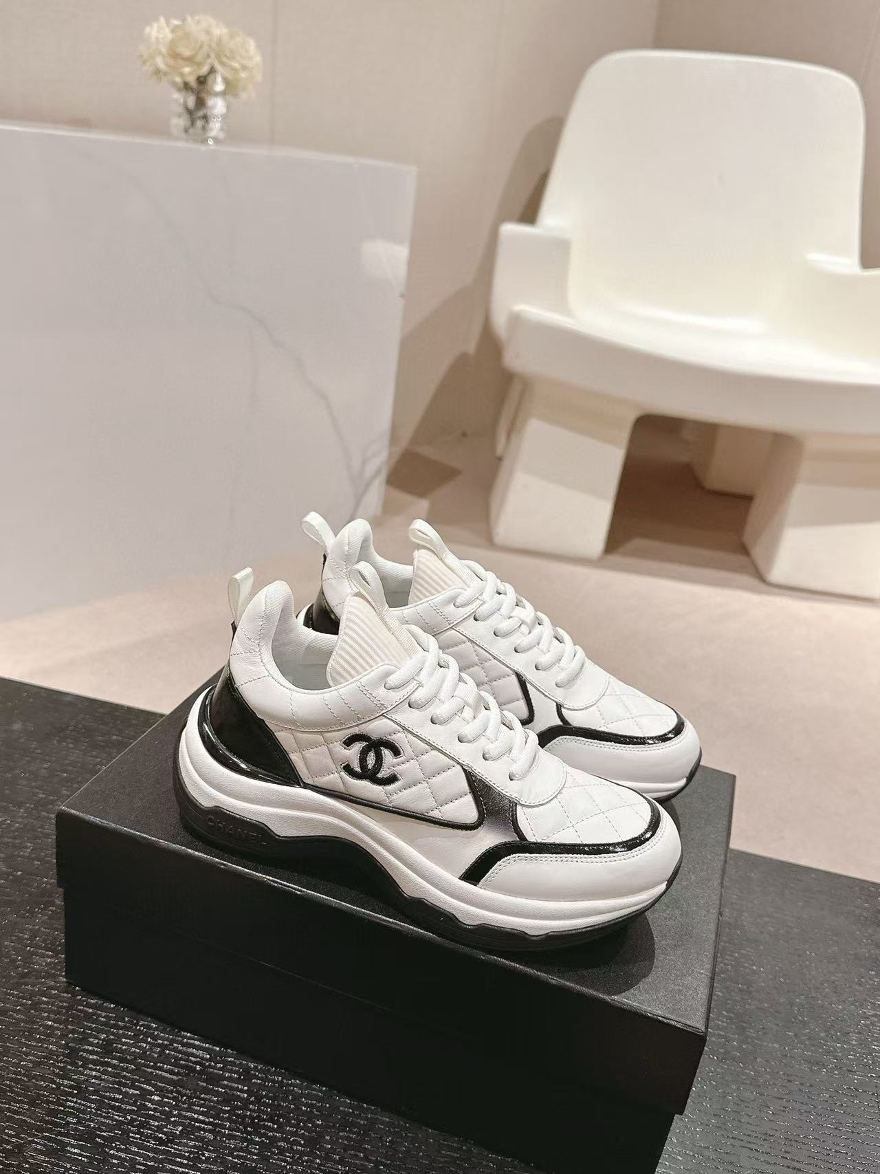 CHANE1 高品質ダブル C ロゴ パンダ カジュアル シューズ【50％割引+送料無料】