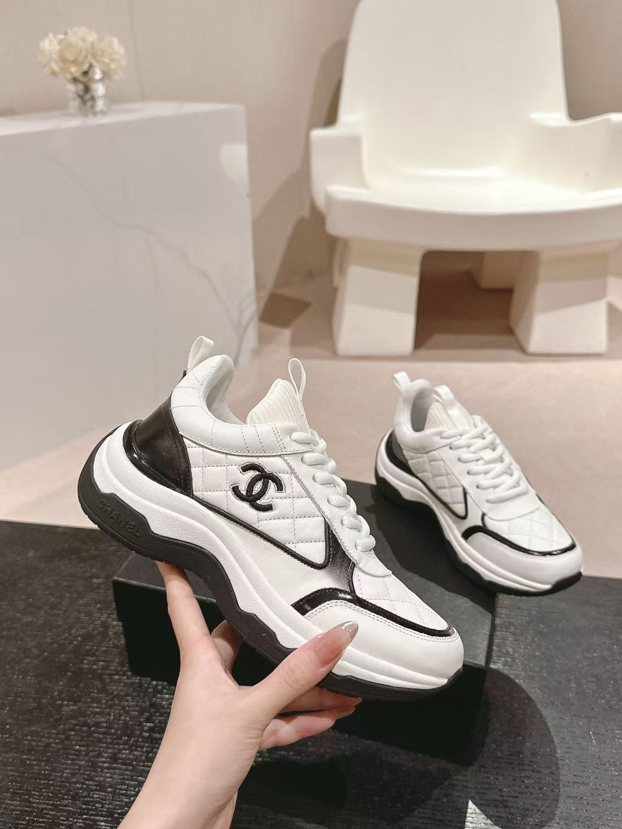 CHANE1 高品質ダブル C ロゴ パンダ カジュアル シューズ【50％割引+送料無料】