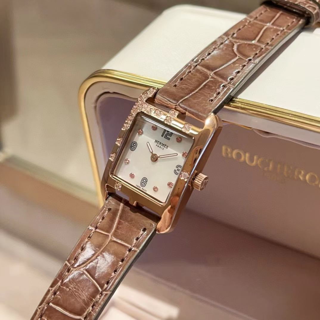 HERME5 クロコダイルレザー ダイヤモンド レディースウォッチ 【50％割引+送料無料】