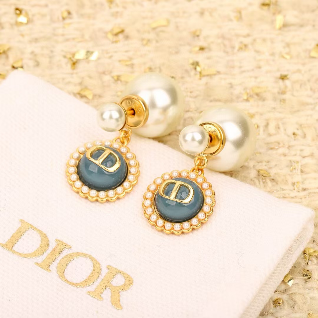 DI0R CD ラウンド パール スタッド ピアス【50％割引+送料無料】