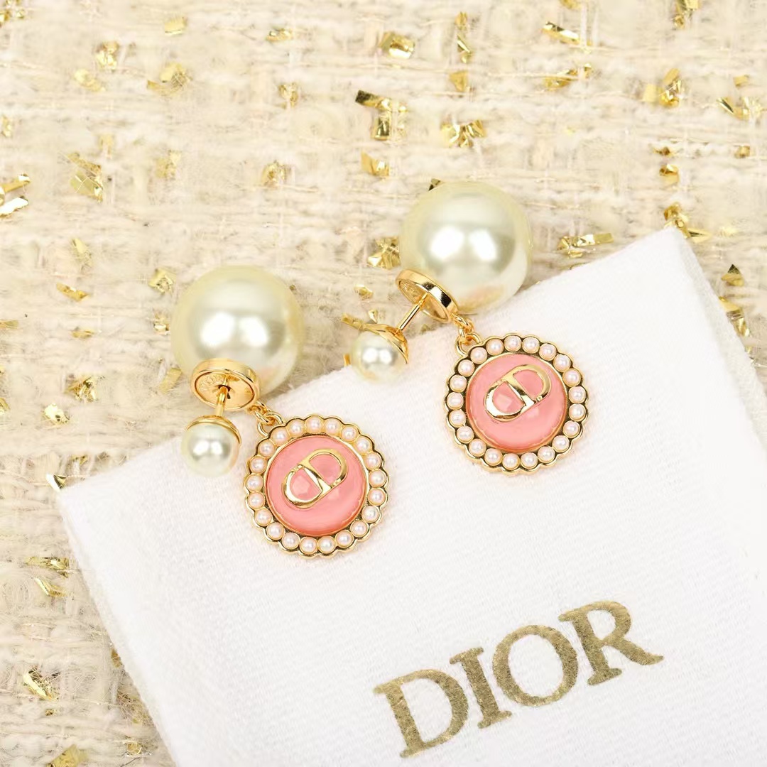 DI0R CD ラウンド パール スタッド ピアス【50％割引+送料無料】