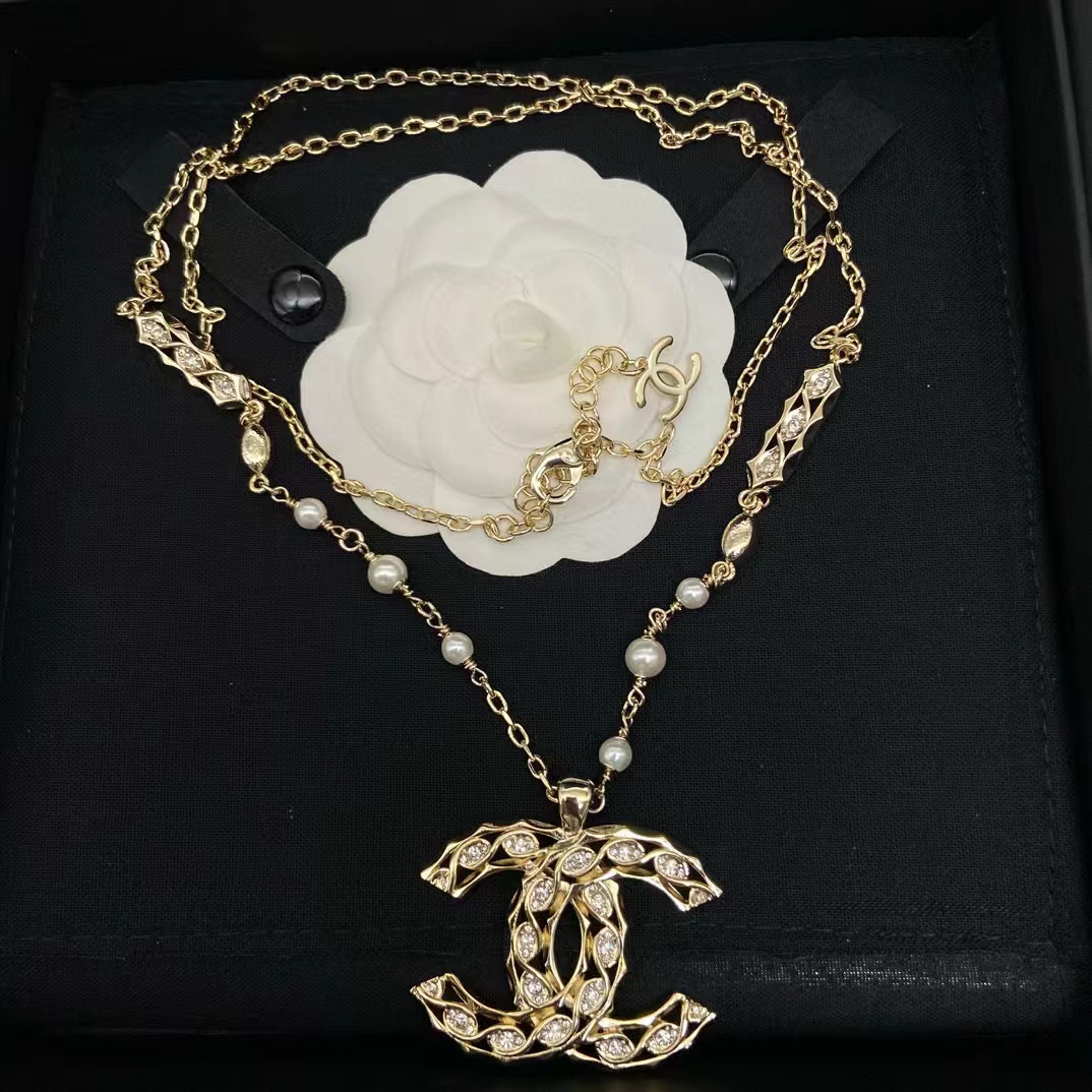 CHANE1 ダブルC中空ダイヤモンドパールネックレス【50％割引+送料無料】