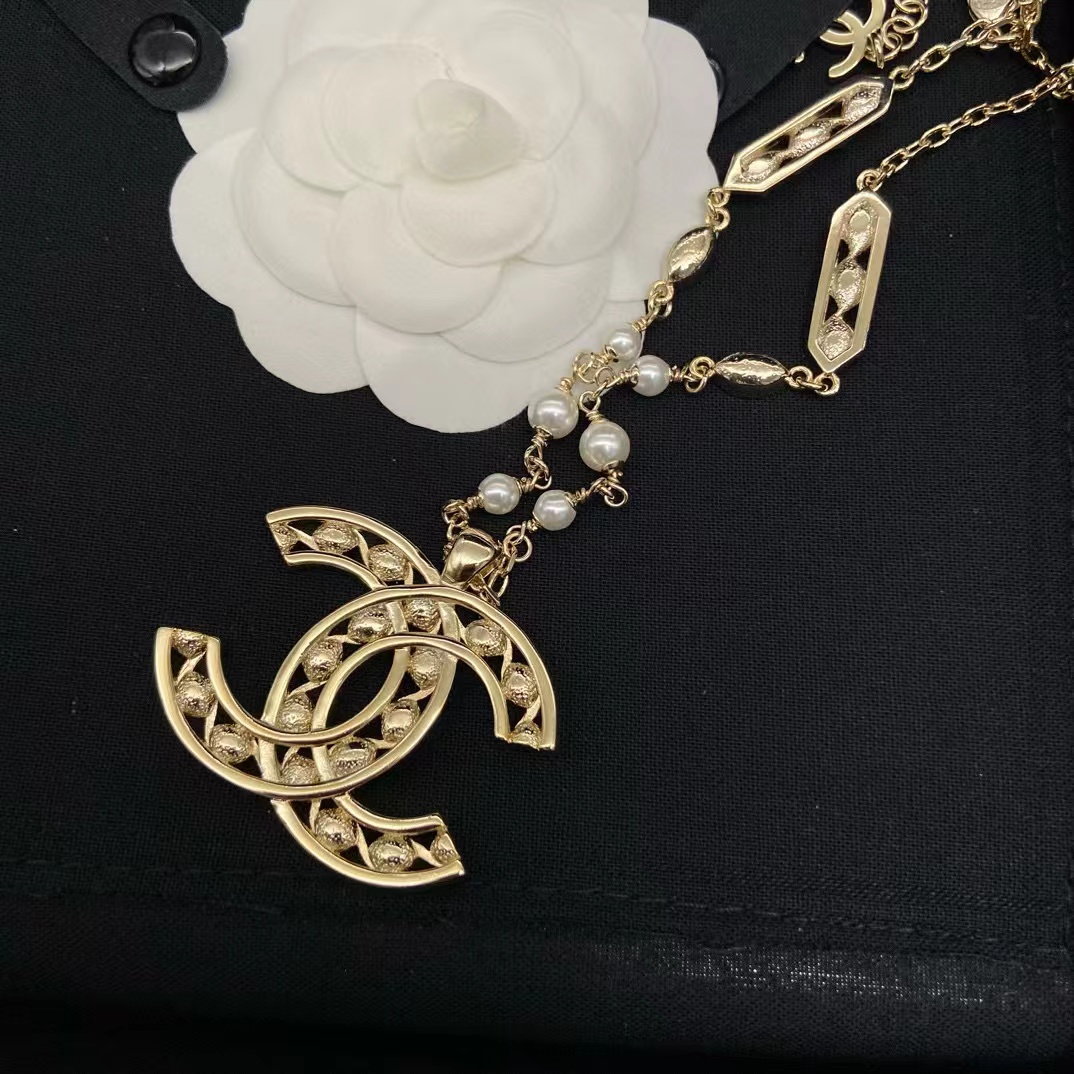 CHANE1 ダブルC中空ダイヤモンドパールネックレス【50％割引+送料無料】