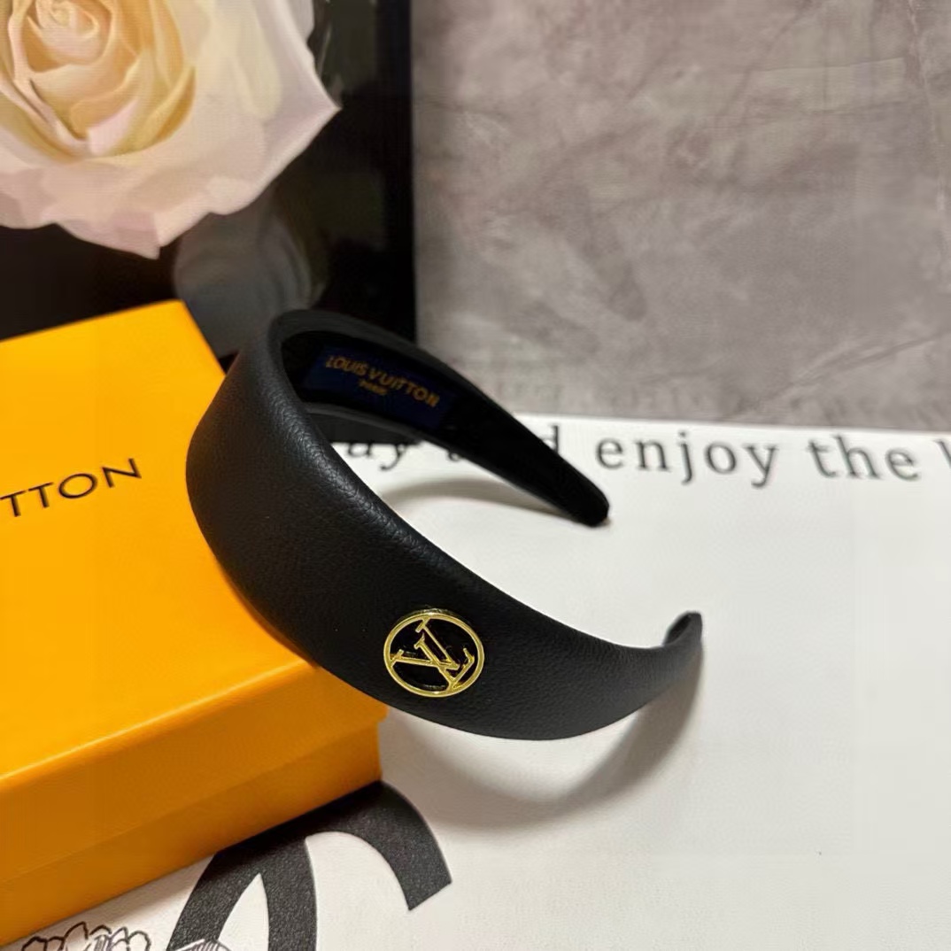 LV シンプルロゴ カチューシャ【50％割引+送料無料】