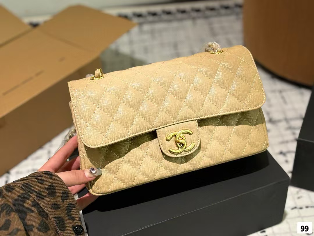 CHANE1 CF チェーンショルダー クロスボディバッグ【50％割引+送料無料】