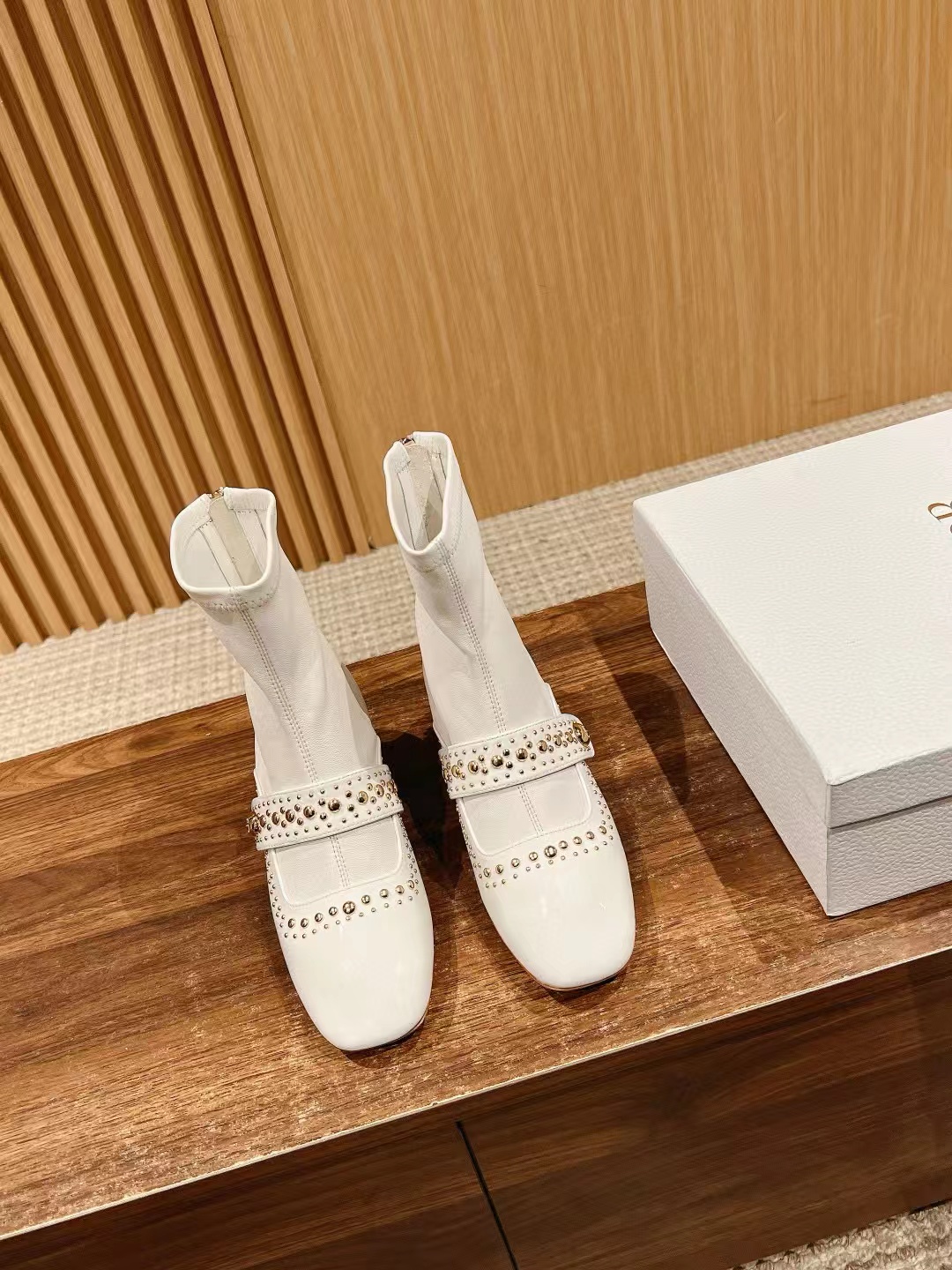 DI0R 高品質 CD ロゴ ビーズ ジッパー ブーツ【50％割引+送料無料】