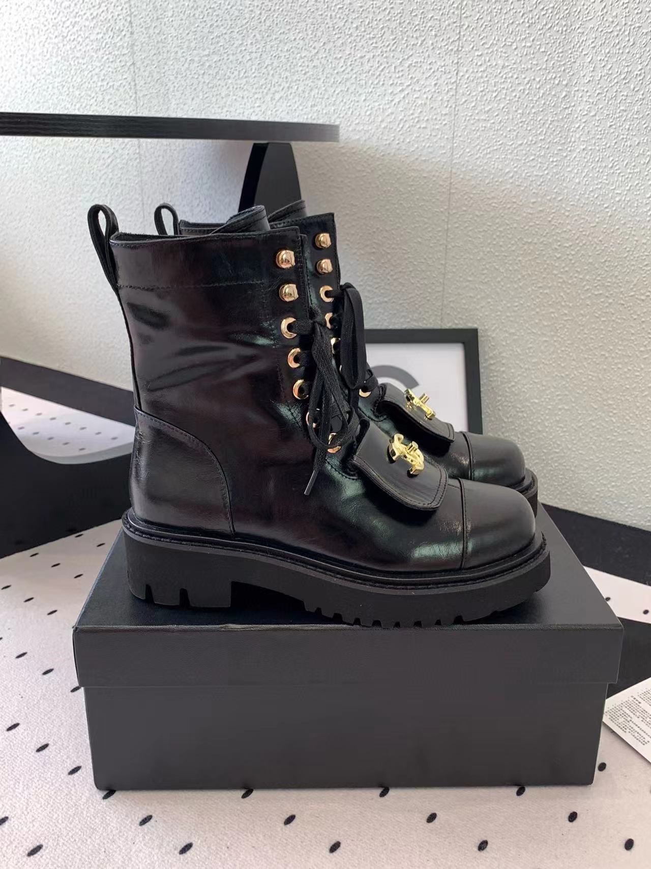 CHANE1 高品質レースアップマーティンブーツ【50％割引+送料無料】