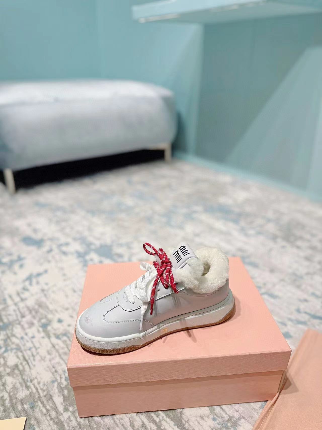 M1UM1U 高品質ラムウールカジュアルシューズ【50％割引+送料無料】