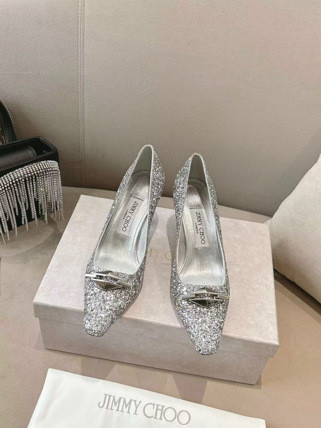 jimmycho0 高品質メタルバックルハイヒール【50％割引+送料無料】