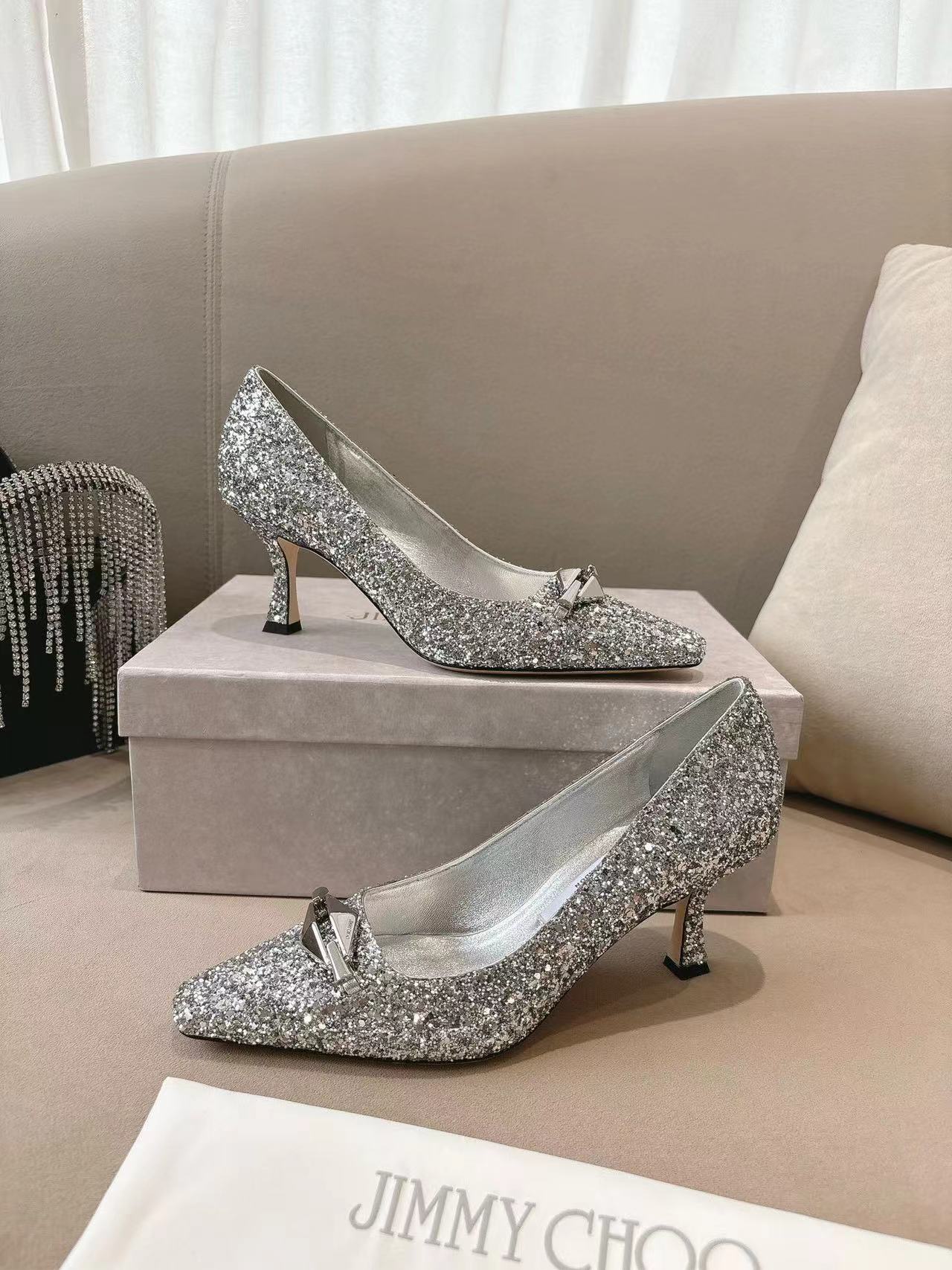 jimmycho0 高品質メタルバックルハイヒール【50％割引+送料無料】