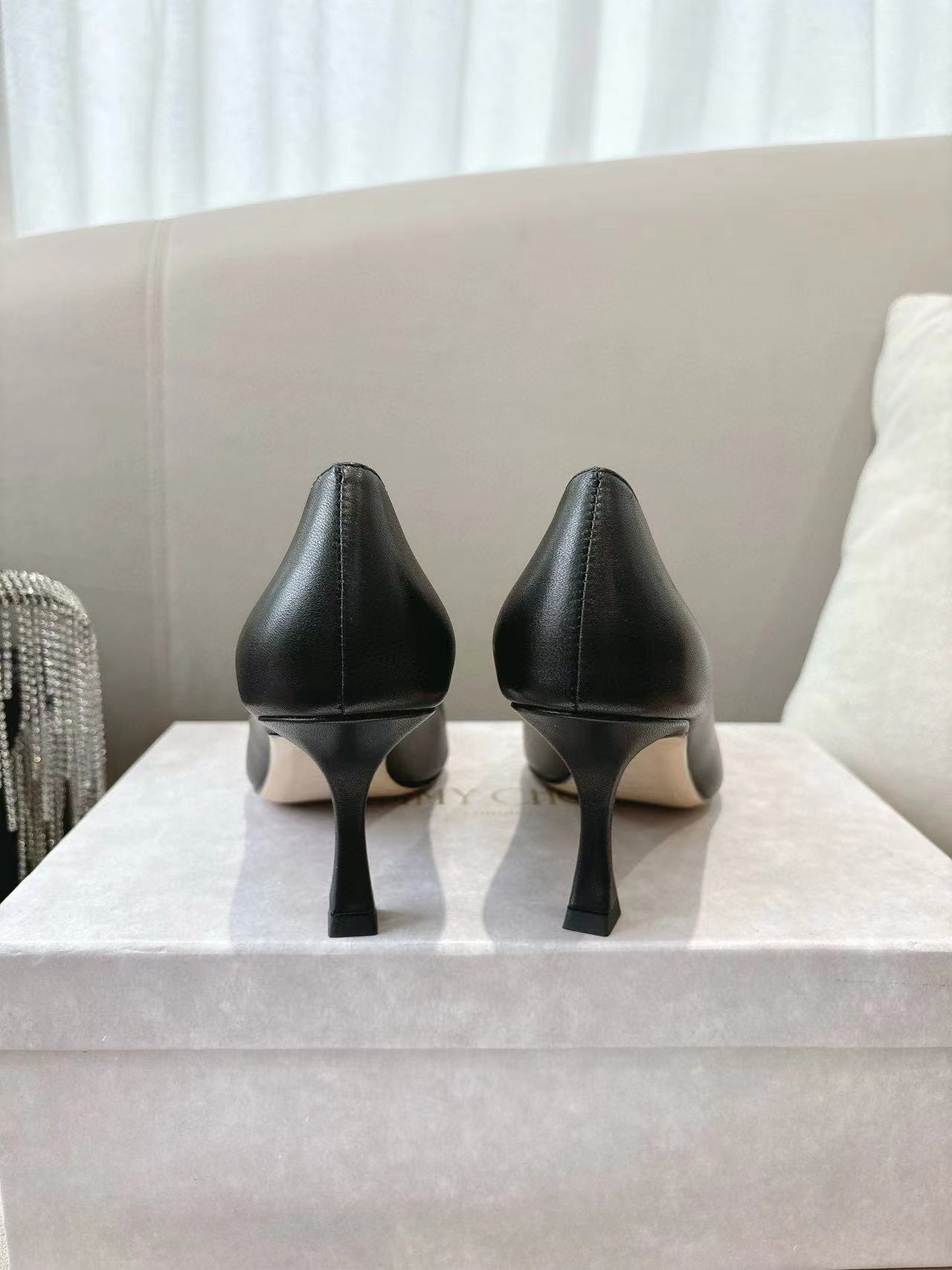 jimmycho0 高品質メタルバックルハイヒール【50％割引+送料無料】