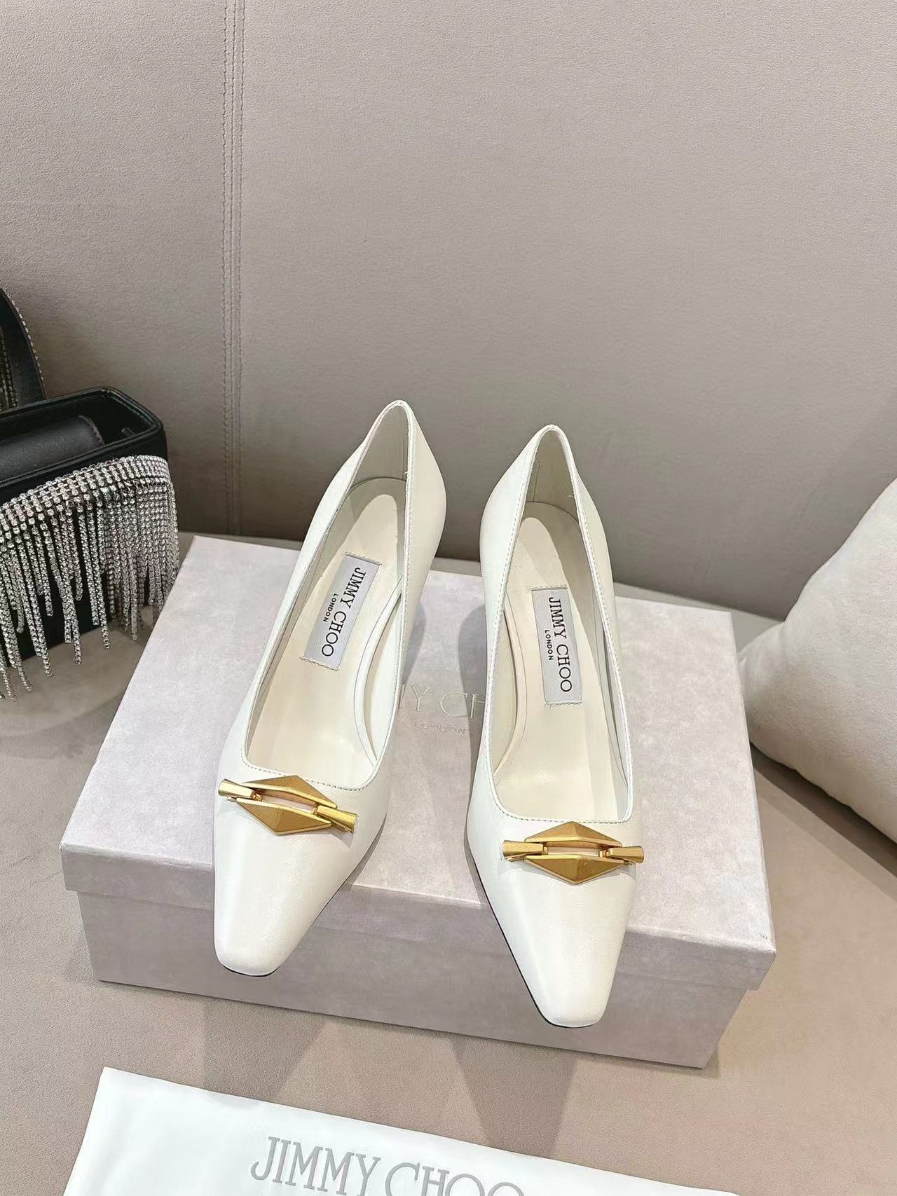 jimmycho0 高品質メタルバックルハイヒール【50％割引+送料無料】