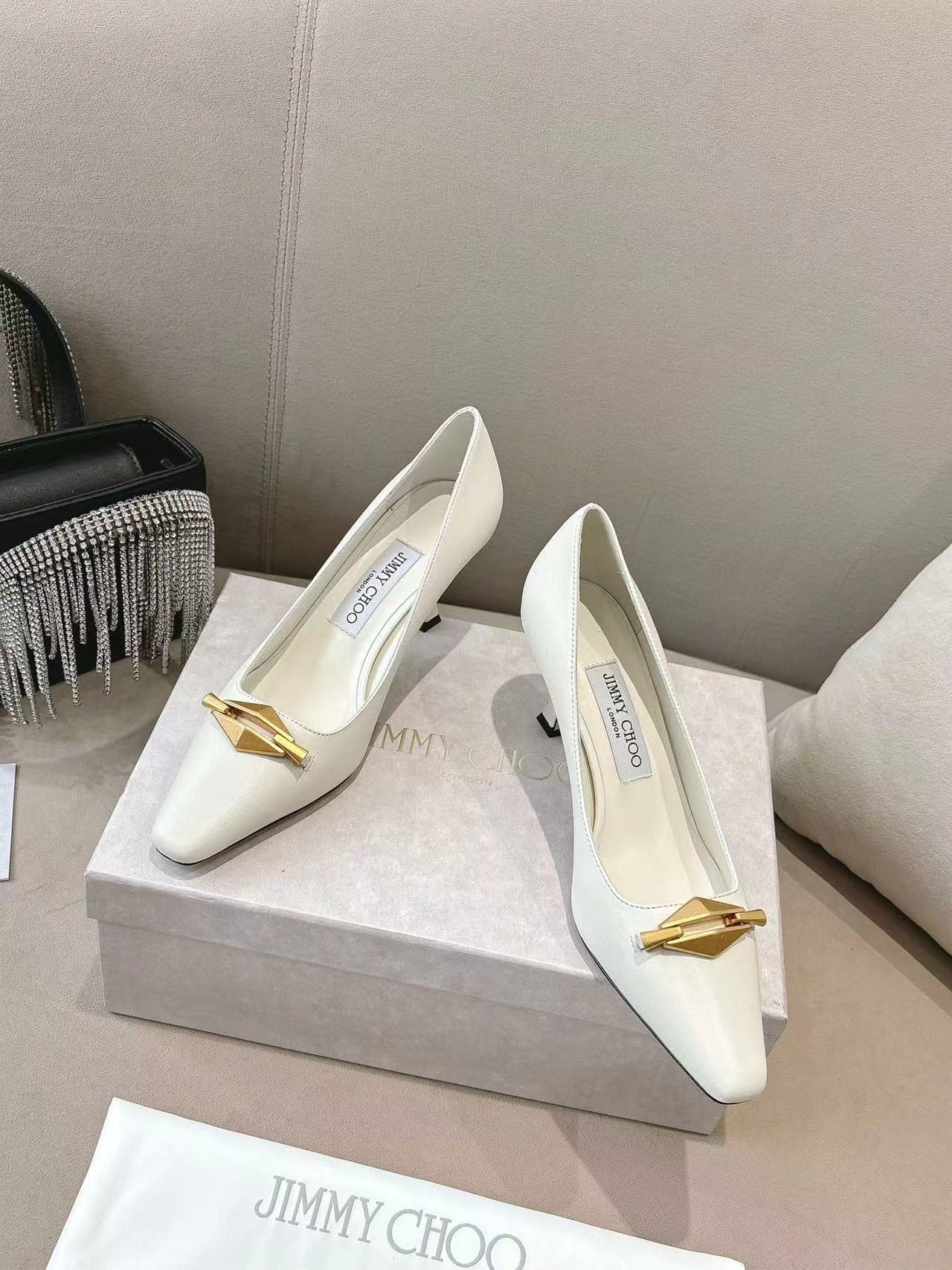 jimmycho0 高品質メタルバックルハイヒール【50％割引+送料無料】