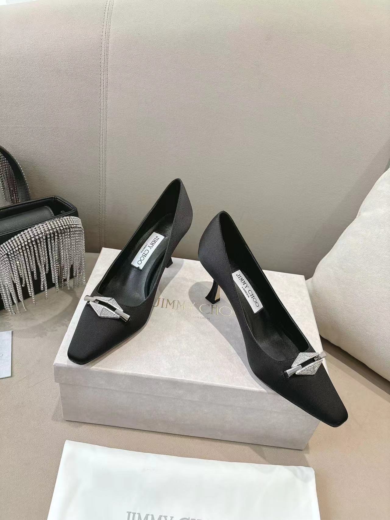 jimmycho0 高品質メタルバックルハイヒール【50％割引+送料無料】
