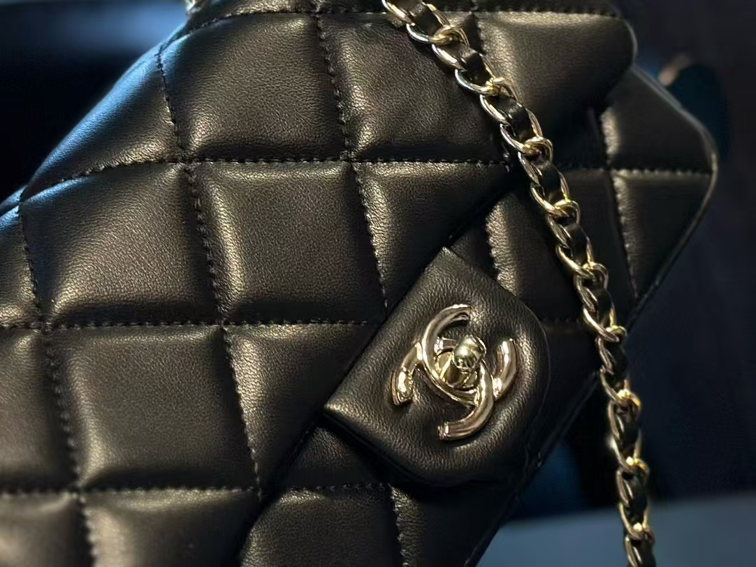 CHANE1 ダブルCチェーンショルダークロスボディバッグ【50％割引+送料無料】