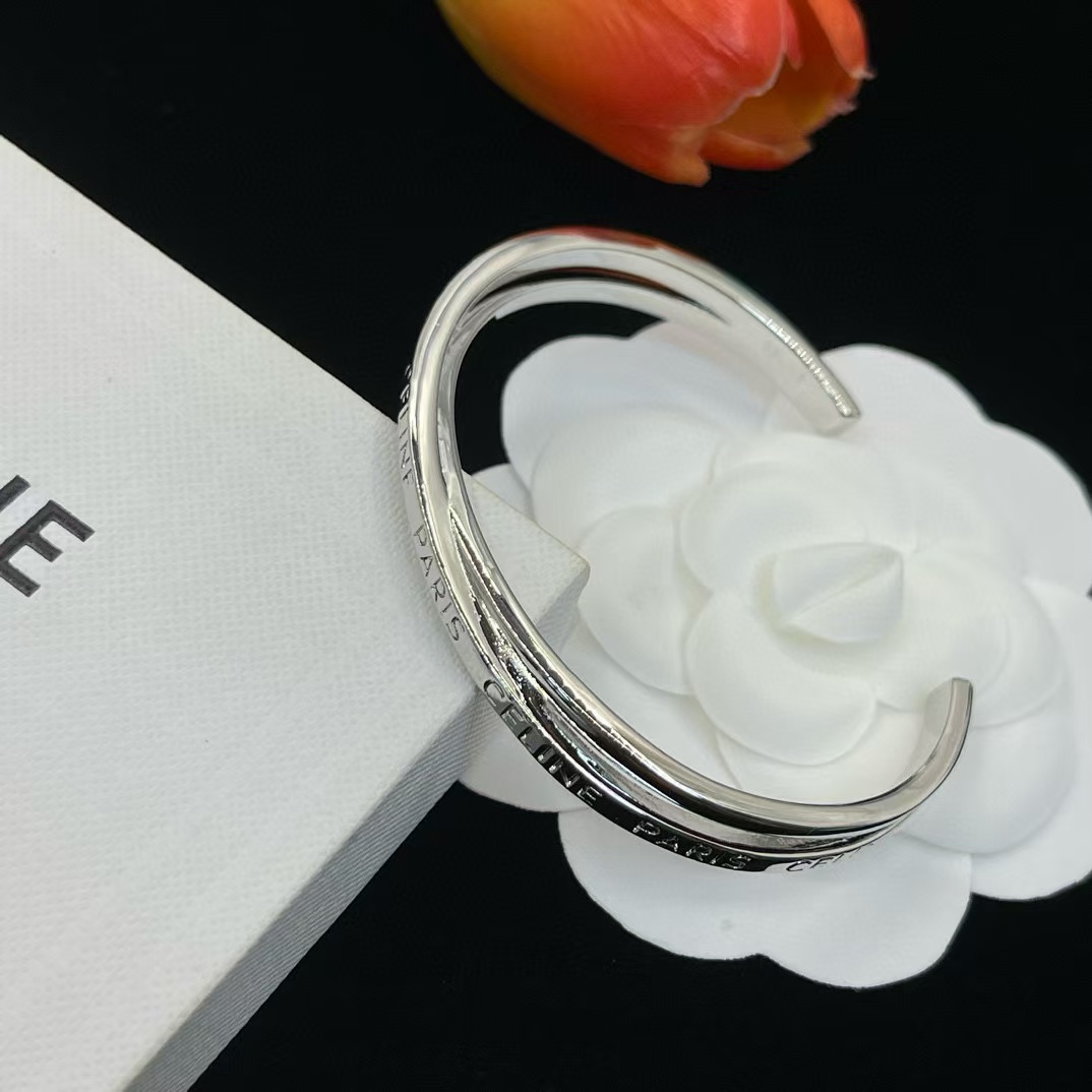 CEL1NE シンプルブレスレット【50％割引+送料無料】