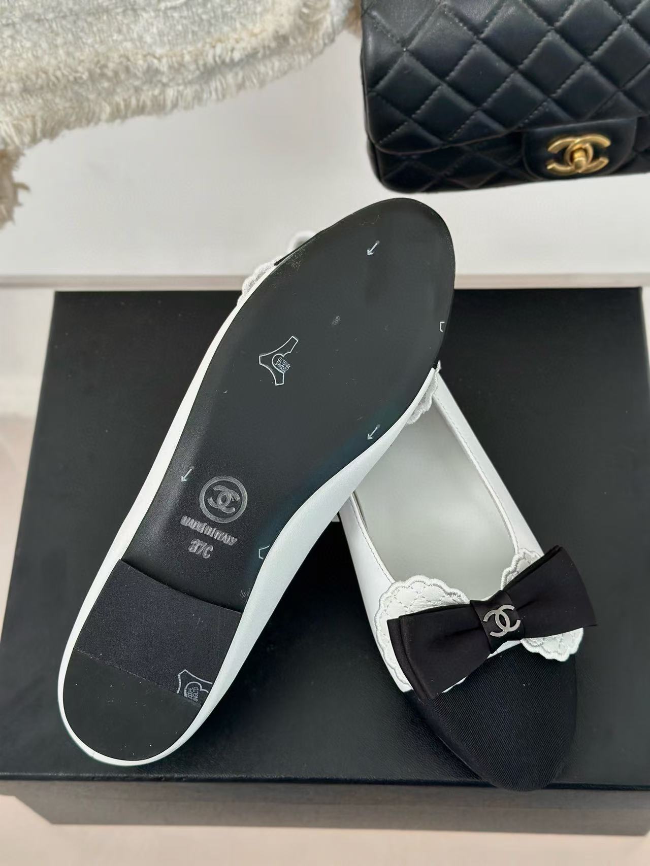 CHANE1 高品質ボウフラットシューズ【50％割引+送料無料】